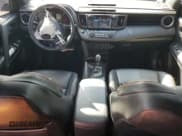 ✅ 2016 Toyota RAV4 SE • VIN: 2T3NFREV6GW274905 • Lot: 90023215. Wystawiony na Copart z przebiegiem 175 280 mil. Bezpłatny archiwum sprzedaży aukcyjnych z USA i szczegółowy raport historii pojazdu na DreamBid. Zdjęcie 8.