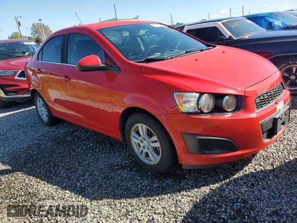 2015 Chevrolet Sonic LT z VIN 1G1JC5SH3F4174229, wystawiony jako Copart lot #74261884 z przebiegiem 158 230 mil mil oraz Szkoda całkowita • Salvage title. Historia ofert i sprzedaży dostępna na DreamBid. Obrazek 4.