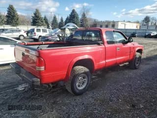 ✅ 1998 Dodge Dakota SLT • VIN: 1B7GG22Y2WS684250 • Lot: 82273664. Wystawiony na Copart z przebiegiem 119 620 mil. Bezpłatny archiwum sprzedaży aukcyjnych z USA i szczegółowy raport historii pojazdu na DreamBid. Zdjęcie 3.