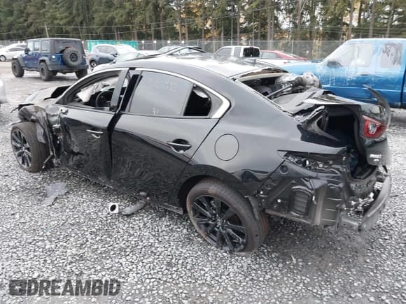 ✅ 2023 Mazda 3 Premium Plus • VIN: 3MZBPBEY6PM366435 • Lot: 43592805. Listed on IAAI with Not provided. Free auction sales archive from the USA and detailed vehicle history report at DreamBid. Image 3.