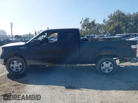 ✅ 2011 Ford F-150 XLT • VIN: 1FTFX1EF7BFB05059 • Lot: 43621340. Listed on IAAI with 161,391 mi. Free auction sales archive from the USA and detailed vehicle history report at DreamBid. Image 13.