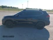 ✅ 2017 Nissan Rogue SL • VIN: 5N1AT2MV2HC765908 • Лот: 43238539. Опубликован ранее на IAAI с пробегом 112 427 миль. Бесплатный доступ к архиву аукционных продаж из США и подробный отчёт об истории автомобиля на DreamBid. Изображение 13.