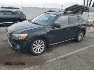 ✅ 2011 Mitsubishi Outlander SE • VIN: JA4AR4AU5BZ002497 • Lot: 92534185. Wystawiony na Copart z przebiegiem 151 704 mil. Bezpłatny archiwum sprzedaży aukcyjnych z USA i szczegółowy raport historii pojazdu na DreamBid. Zdjęcie 1.