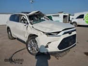 ✅ 2024 Toyota Highlander XLE • VIN: 5TDAAAB57RS011703 • Lot: 43160892. Listed on IAAI with Not provided. Free auction sales archive from the USA and detailed vehicle history report at DreamBid. Image 6.