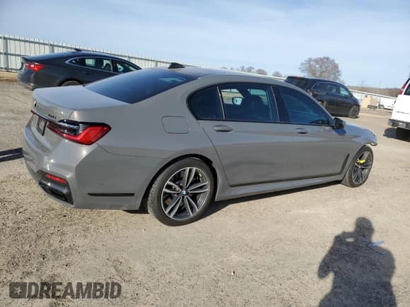 ✅ 2021 BMW 7 Series 740i xDrive • VIN: WBA7T4C01MCE94317 • Lot: 48347585. Listed on Copart with Not provided. Free auction sales archive from the USA and detailed vehicle history report at DreamBid. Image 3.