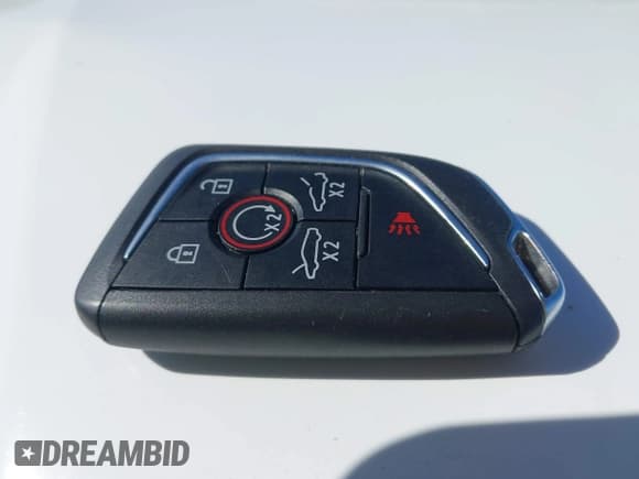 ✅ 2023 Chevrolet Corvette 2LT • VIN: 1G1YB2D47P5133477 • Lot: 42494815. Listed on IAAI with 16,904 mi. Free auction sales archive from the USA and detailed vehicle history report at DreamBid. Image 11.