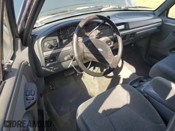 ✅ 1993 Ford F-150 • VIN: 1FTEX15N9PKB57813 • Lot: 71817425. Listed on Copart with 99,225 mi. Free auction sales archive from the USA and detailed vehicle history report at DreamBid. Image 8.