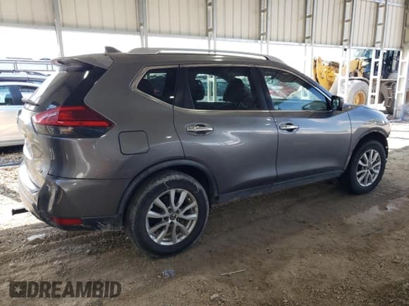 ✅ 2017 Nissan Rogue S • VIN: KNMAT2MT6HP520816 • Lot: 90814235. Wystawiony na Copart z przebiegiem 155 651 mil. Bezpłatny archiwum sprzedaży aukcyjnych z USA i szczegółowy raport historii pojazdu na DreamBid. Zdjęcie 3.