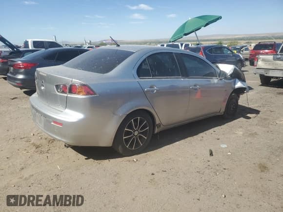 ✅ 2017 Mitsubishi Lancer ES • VIN: JA32U2FU2HU006730 • Lot: 67324605. Wystawiony na Copart z przebiegiem 91 750 mil. Bezpłatny archiwum sprzedaży aukcyjnych z USA i szczegółowy raport historii pojazdu na DreamBid. Zdjęcie 3.