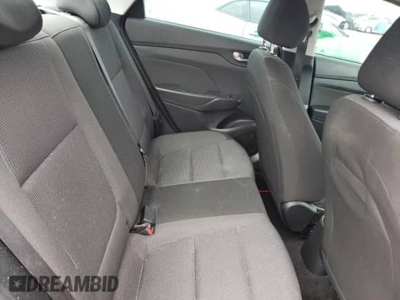 2021 Hyundai Accent SE z VIN 3KPC24A67ME130467, wystawiony jako Copart lot #70614764 z przebiegiem 71 260 mil mil oraz Nie do naprawy • Non repairable. Historia ofert i sprzedaży dostępna na DreamBid. Obrazek 10.