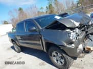 ✅ 2014 Toyota Tacoma • VIN: 5TFLU4EN4EX107161 • Lot: 41411872. Wystawiony na IAAI z przebiegiem 134 273 mil. Bezpłatny archiwum sprzedaży aukcyjnych z USA i szczegółowy raport historii pojazdu na DreamBid. Zdjęcie 13.