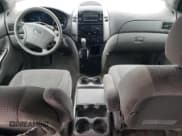 ✅ 2006 Toyota Sienna LE • VIN: 5TDZA23C16S443740 • Lot: 89723435. Listed on Copart with 142,607 mi. Free auction sales archive from the USA and detailed vehicle history report at DreamBid. Image 8.