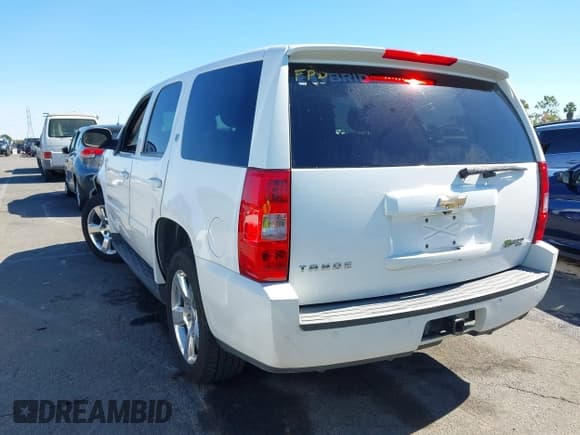 ✅ 2008 Chevrolet Tahoe • VIN: 1GNFC13548R208640 • Лот: 43476657. Опубликован ранее на IAAI с пробегом 144 722 миль. Бесплатный доступ к архиву аукционных продаж из США и подробный отчёт об истории автомобиля на DreamBid. Изображение 3.