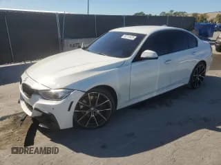 ✅ 2015 BMW 3 Series 328i • VIN: WBA3A5C50FF609624 • Lot: 92215425. Wystawiony na Copart z przebiegiem Nie podano. Bezpłatny archiwum sprzedaży aukcyjnych z USA i szczegółowy raport historii pojazdu na DreamBid. Zdjęcie 1.