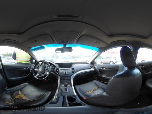 ✅ 2010 Acura TSX • VIN: JH4CU2F67AC017627 • Лот: 43428642. Опубликован ранее на IAAI с пробегом 188 649 миль. Бесплатный доступ к архиву аукционных продаж из США и подробный отчёт об истории автомобиля на DreamBid. Изображение 18.