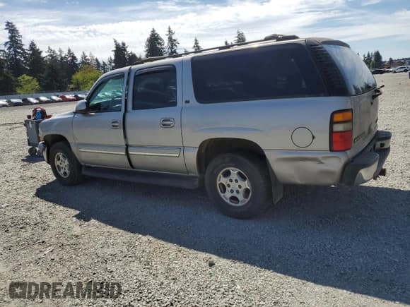 ✅ 2004 Chevrolet Suburban LT • VIN: 3GNFK16Z24G324771 • Лот: 55227025. Опубликован ранее на Copart с пробегом 136 612 миль. Бесплатный доступ к архиву аукционных продаж из США и подробный отчёт об истории автомобиля на DreamBid. Изображение 2.