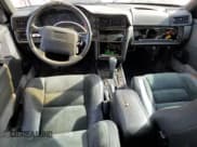 ✅ 1996 Volvo 850 • VIN: YV1LS5826T2317455 • Lot: 63382945. Listed on Copart with 175,800 mi. Free auction sales archive from the USA and detailed vehicle history report at DreamBid. Image 8.