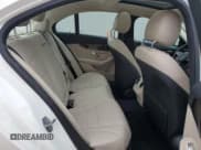 ✅ 2018 Mercedes-Benz C 300 • VIN: WDDWF4JB2JR419230 • Лот: 85269095. Опубликован ранее на Copart с пробегом 23 660 миль. Бесплатный доступ к архиву аукционных продаж из США и подробный отчёт об истории автомобиля на DreamBid. Изображение 10.