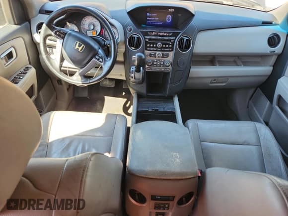 ✅ 2012 Honda Pilot EX-L • VIN: 5FNYF3H50CB022217 • Lot: 67651025. Wystawiony na Copart z przebiegiem 299 978 mil. Bezpłatny archiwum sprzedaży aukcyjnych z USA i szczegółowy raport historii pojazdu na DreamBid. Zdjęcie 8.