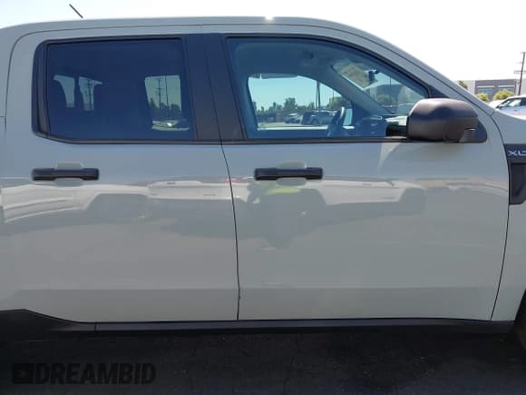 ✅ 2023 Ford Maverick XLT • VIN: 3FTTW8E33PRA28768 • Lot: 43363698. Listed on IAAI with 59,007 mi. Free auction sales archive from the USA and detailed vehicle history report at DreamBid. Image 14.