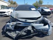 ✅ 2022 Toyota Corolla SE • VIN: 5YFS4MCE2NP125655 • Lot: 42692235. Wystawiony na IAAI z przebiegiem 59 853 mil. Bezpłatny archiwum sprzedaży aukcyjnych z USA i szczegółowy raport historii pojazdu na DreamBid. Zdjęcie 6.