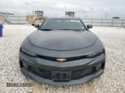 ✅ 2016 Chevrolet Camaro 1LT • VIN: 1G1FA1RS5G0152280 • Lot: 87180565. Wystawiony na Copart z przebiegiem 76 786 mil. Bezpłatny archiwum sprzedaży aukcyjnych z USA i szczegółowy raport historii pojazdu na DreamBid. Zdjęcie 5.