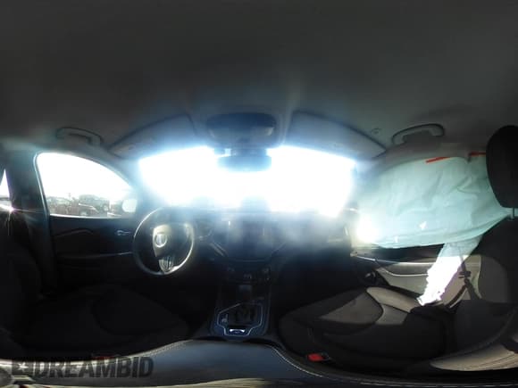 ✅ 2021 Jeep Cherokee Latitude • VIN: 1C4PJLCB7MD173491 • Lot: 42040579. Listed on IAAI with 93,343 mi. Free auction sales archive from the USA and detailed vehicle history report at DreamBid. Image 18.