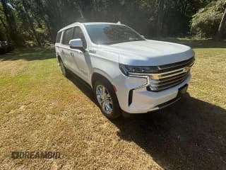 ✅ 2023 Chevrolet Suburban High Country • VIN: 1GNSKGKL4PR173763 • Lot: 85697485. Wystawiony na Copart z przebiegiem 24 229 mil. Bezpłatny archiwum sprzedaży aukcyjnych z USA i szczegółowy raport historii pojazdu na DreamBid. Zdjęcie 1.