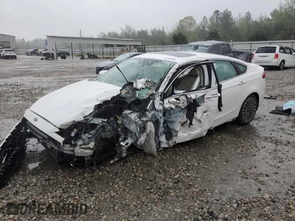 ✅ 2018 Ford Fusion Titanium • VIN: 3FA6P0D90JR247220 • Лот: 80492255. Опубликован ранее на Copart с пробегом Не указан. Бесплатный доступ к архиву аукционных продаж из США и подробный отчёт об истории автомобиля на DreamBid. Изображение 1.