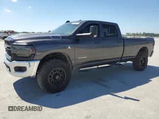 ✅ 2020 Ram 2500 Tradesman • VIN: 3C6UR5HL8LG115438 • Lot: 58209244. Listed on Copart with 211,510 mi. Free auction sales archive from the USA and detailed vehicle history report at DreamBid. Image 1.