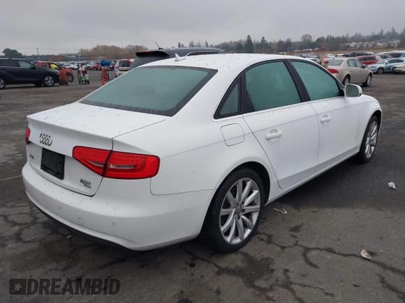 ✅ 2013 Audi A4 Premium Plus • VIN: WAUFFAFLXDN021282 • Лот: 43835921. Опубликован ранее на IAAI с пробегом 133 868 миль. Бесплатный доступ к архиву аукционных продаж из США и подробный отчёт об истории автомобиля на DreamBid. Изображение 4.