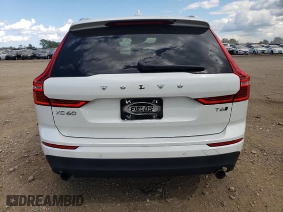 ✅ 2018 Volvo XC60 Momentum • VIN: LYVA22RK1JB117637 • Лот: 70575435. Опубликован ранее на Copart с пробегом 44 064 миль. Бесплатный доступ к архиву аукционных продаж из США и подробный отчёт об истории автомобиля на DreamBid. Изображение 6.