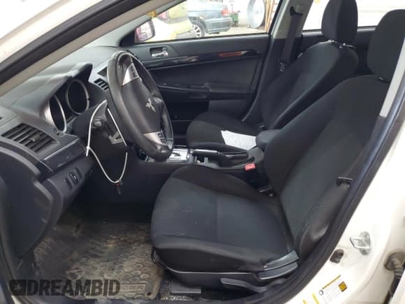 ✅ 2012 Mitsubishi Lancer GT • VIN: JA32X8HW9CU010064 • Lot: 68575355. Wystawiony na Copart z przebiegiem 83 478 mil. Bezpłatny archiwum sprzedaży aukcyjnych z USA i szczegółowy raport historii pojazdu na DreamBid. Zdjęcie 7.