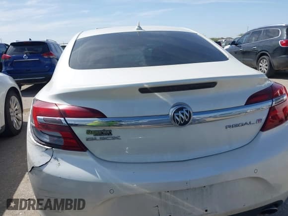 ✅ 2014 Buick Regal Premium I • VIN: 2G4GN5EX9E9203237 • Lot: 41839581. Listed on IAAI with 149,077 mi. Free auction sales archive from the USA and detailed vehicle history report at DreamBid. Image 16.