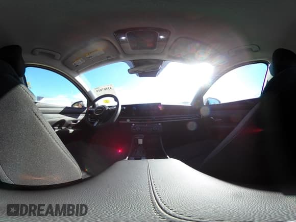 ✅ 2025 Hyundai Tucson • VIN: 3KMJACDE6SE021063 • Lot: 43507010. Wystawiony na IAAI z przebiegiem 791 mil. Bezpłatny archiwum sprzedaży aukcyjnych z USA i szczegółowy raport historii pojazdu na DreamBid. Zdjęcie 19.