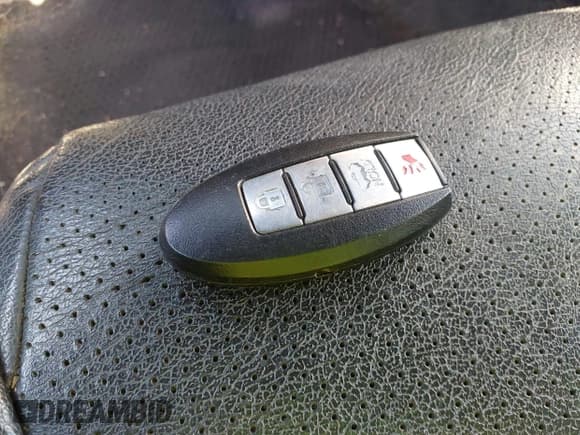 ✅ 2012 Nissan Maxima SV • VIN: 1N4AA5AP1CC817786 • Lot: 43455253. Listed on IAAI with 220,007 mi. Free auction sales archive from the USA and detailed vehicle history report at DreamBid. Image 11.