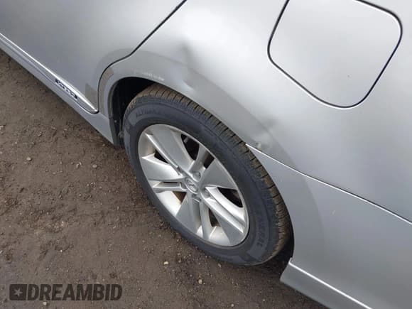 ✅ 2011 Lexus HS 250h • VIN: JTHBB1BA0B2044083 • Lot: 43321808. Listed on IAAI with 231,202 mi. Free auction sales archive from the USA and detailed vehicle history report at DreamBid. Image 6.