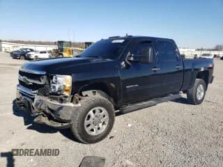 ✅ 2014 Chevrolet Silverado 2500HD High Country • VIN: 1GC1KXEG8EF186954 • Lot: 84078324. Wystawiony na Copart z przebiegiem 129 232 mil. Bezpłatny archiwum sprzedaży aukcyjnych z USA i szczegółowy raport historii pojazdu na DreamBid. Zdjęcie 1.
