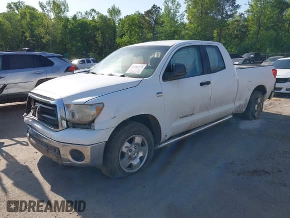 ✅ 2010 Toyota Tundra • VIN: 5TFRM5F16AX007083 • Лот: 41985778. Опубликован ранее на IAAI с пробегом 245 618 миль. Бесплатный доступ к архиву аукционных продаж из США и подробный отчёт об истории автомобиля на DreamBid. Изображение 2.