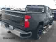 2022 Chevrolet Silverado 1500 LT z VIN 1GCPWCEDXNZ201109, wystawiony jako IAAI lot #42783919 z przebiegiem 46 769 mil mil oraz . Historia ofert i sprzedaży dostępna na DreamBid. Obrazek 4.