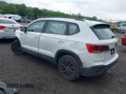 ✅ 2022 Volkswagen Taos S • VIN: 3VVCX7B28NM065426 • Lot: 42705586. Listed on IAAI with 127,624 mi. Free auction sales archive from the USA and detailed vehicle history report at DreamBid. Image 3.