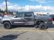 ✅ 2017 Toyota Tacoma TRD Pro • VIN: 5TFCZ5AN6HX071281 • Lot: 43720789. Listed on IAAI with 202,716 mi. Free auction sales archive from the USA and detailed vehicle history report at DreamBid. Image 14.