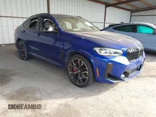✅ 2022 BMW X4 M • VIN: 5YM23EC05N9J74682 • Lot: 41420906. Wystawiony na IAAI z przebiegiem 46 314 mil. Bezpłatny archiwum sprzedaży aukcyjnych z USA i szczegółowy raport historii pojazdu na DreamBid. Zdjęcie 1.