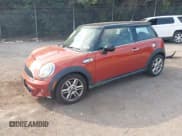 ✅ 2012 MINI Hardtop S • VIN: WMWSV3C56CTY17735 • Лот: 42846482. Опубликован ранее на IAAI с пробегом 99 742 миль. Бесплатный доступ к архиву аукционных продаж из США и подробный отчёт об истории автомобиля на DreamBid. Изображение 2.
