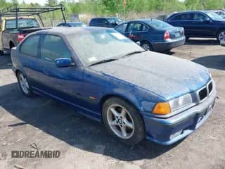 1999 BMW 3 Series z VIN WBACG8339XKC85437, wystawiony jako IAAI lot #42288974 z przebiegiem 107 475 mil mil oraz . Historia ofert i sprzedaży dostępna na DreamBid. Obrazek 1.