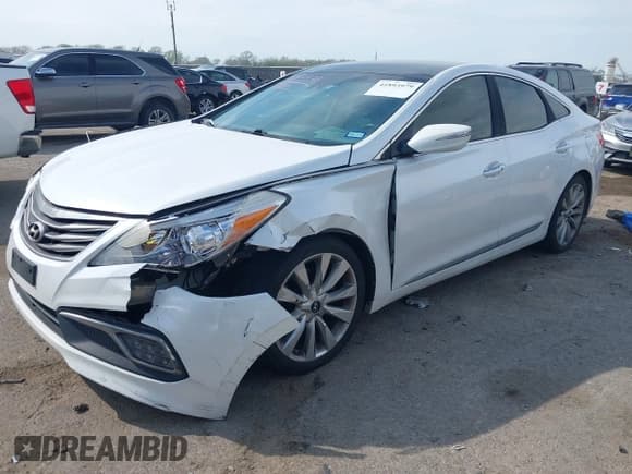 ✅ 2015 Hyundai Azera Limited • VIN: KMHFH4JG7FA476458 • Lot: 41893979. Wystawiony na IAAI z przebiegiem 149 114 mil. Bezpłatny archiwum sprzedaży aukcyjnych z USA i szczegółowy raport historii pojazdu na DreamBid. Zdjęcie 17.