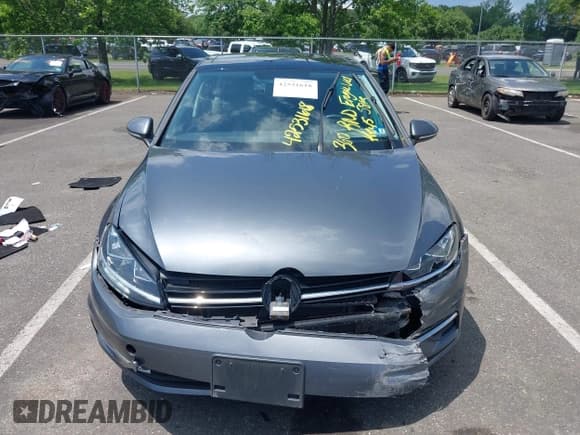 ✅ 2020 Volkswagen Golf TSI • VIN: 3VWG57AU4LM012337 • Lot: 42531618. Wystawiony na IAAI z przebiegiem 58 745 mil. Bezpłatny archiwum sprzedaży aukcyjnych z USA i szczegółowy raport historii pojazdu na DreamBid. Zdjęcie 6.