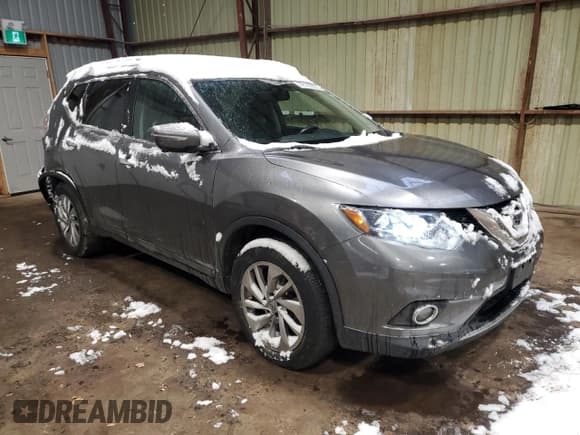 ✅ 2015 Nissan Rogue SL • VIN: 5N1AT2MV5FC761073 • Lot: 92188355. Listed on Copart with 131,938 mi. Free auction sales archive from the USA and detailed vehicle history report at DreamBid. Image 4.