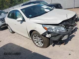 2013 Chevrolet Malibu Eco z VIN 1G11F5RR7DF111027, wystawiony jako IAAI lot #43204864 z przebiegiem 119 349 mil mil oraz . Historia ofert i sprzedaży dostępna na DreamBid. Obrazek 1.