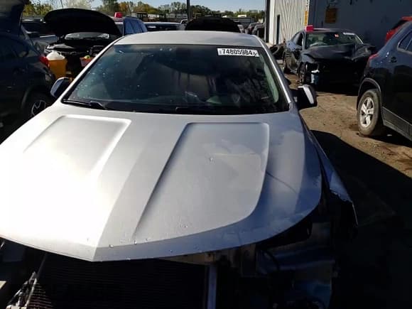 ✅ 2019 Chevrolet Impala LT • VIN: 1G11Z5S33KU111659 • Lot: 74805984. Listed on Copart with 158,387 mi. Free auction sales archive from the USA and detailed vehicle history report at DreamBid. Image 14.